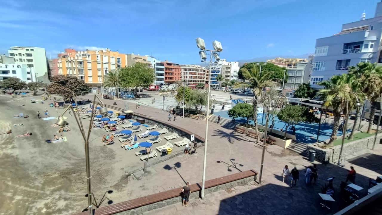 Views Of El Medano Beach, Two Extérieur photo